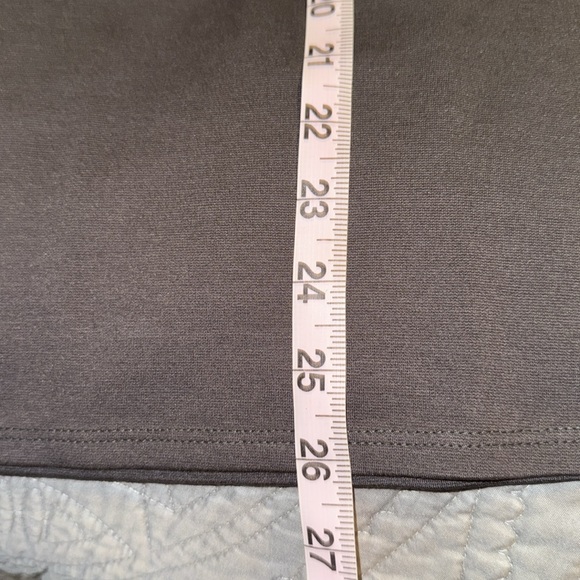 10 for $15 SALE ⭐️Dark gray fitted pencil skirt - Picture 6 of 6